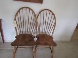 PAIR OF WINDSOR STYLE SIDE CHAIRS