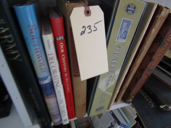 SHELF LOT INCLUDING HARDBACK BOOKS AND ALBUMS THE ARMY HISTORICAL INDIAN NA