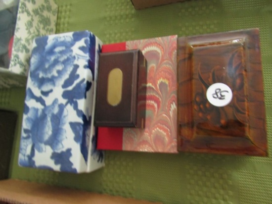 COLLECTION OF SMALL BOXES INCLUDING CERAMIC AND MORE
