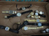 COLLECTION MENS WRIST WATCHES INCLUDING MICKEY MOUSE USN JOE BOXER AND MORE