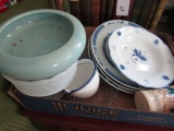 BOX DECORATIVE CHINA BLUE AND WHITE AND CLEAR GLASS