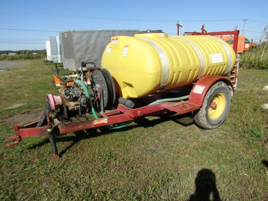 #122 LEWIS BROTHERS SPRAYER 500 GAL POLY TANK PTO DRIVEN PUMP REAR MOUNTED