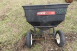 #1505 HUSKIE PREMIUM SERIES 175 LB SPREADER
