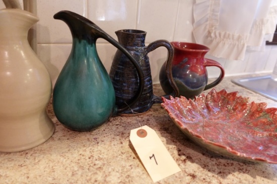 COLLECTION SALT GLAZE PITCHERS AND ONE BOWL