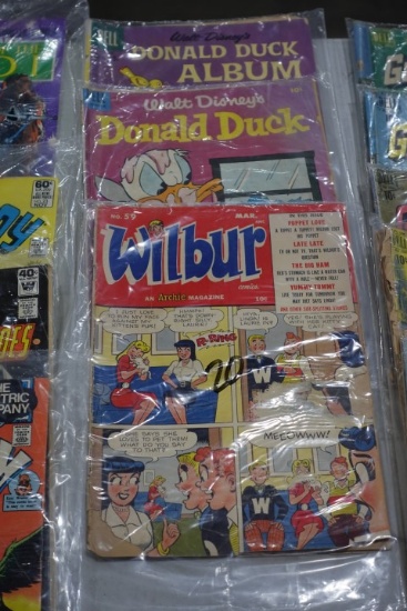 LOT 3 COMIC BOOKS INCLUDING TWO DONALD DUCK 10 CENT AND WILBUR ARCHIE 10 CE
