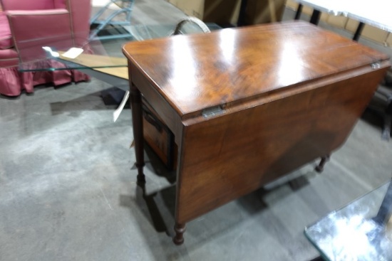 ANTIQUE CIRCA 1870S GAME TABLE WITH BURL FRONT STANDS APPROXIMATELY 29 INCH