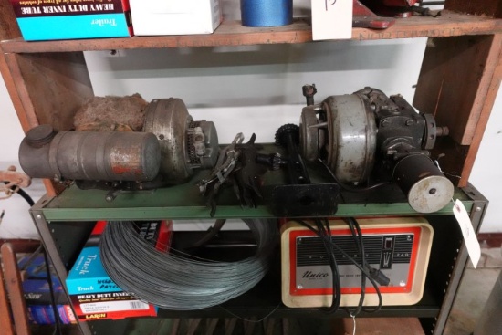 SHELF LOT WITH MODEL H7 POWER PRODUCTS GAS MOTOR ANTIQUE SCREW JACK MISC TO