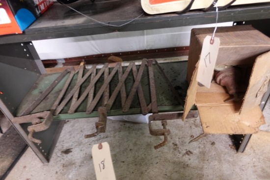 METAL SCISSOR DIVIDER WITH GAUGES