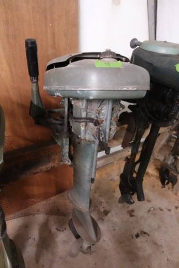 ANTIQUE OUTBOARD MOTOR