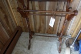 QUILT RACK