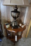 SIDE TABLE WITH CONTENTS BIRD FIGURINES AND LAMP