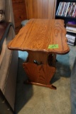 HARDWOOD END TABLE / MAGAZINE RACK