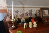 SHELF LOT INCLUDING CANDLE HOLDERS BOWL AND SMALL DECORATIVES