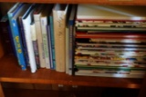 CONTENTS OF CABINET INCLUDING AMBER GLASS AND COLLECTION OF COOKBOOKS
