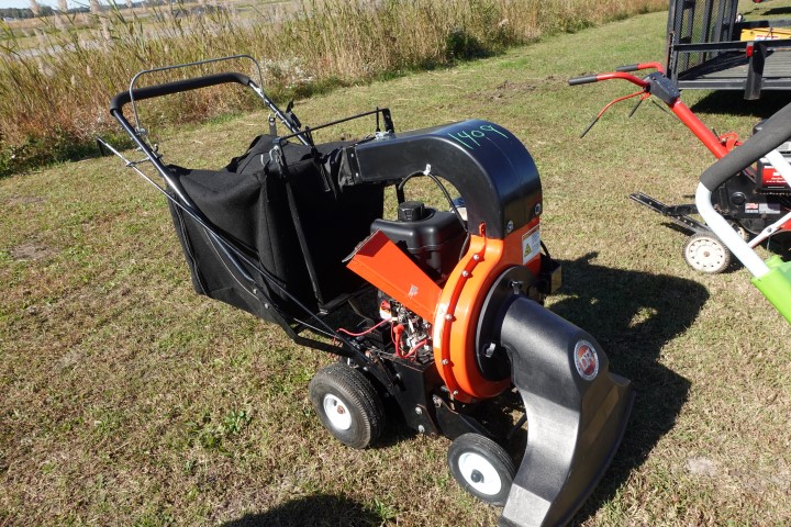 Leaf vacuum chipper bagger hotsell