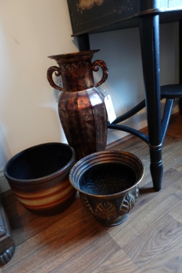 LOT OF THREE VASES AND PLANTERS