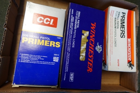 3 BOXES SMALL PISTOL PRIMERS INCLUDING WINCHESTER AND CCI OVER 1500 PRIMERS