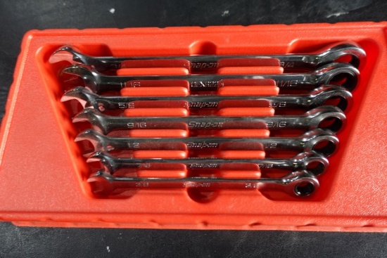 SET OF SNAP ON WRENCHES WITH RATCHET ENDS 3/8 THROUGH 3/4 INCH