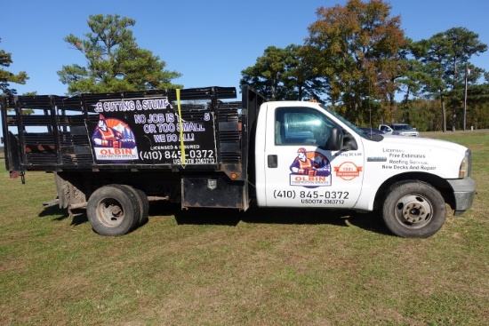 #2103 2005 FORD DUMP BODY F350 GAS ENG 156079 MILES AM FM RADIO INTERIOR WO