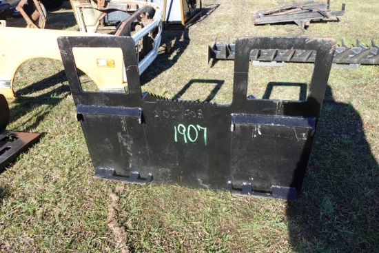 #1907 LIKE NEW STUMP BUCKET FOR SKID STEER