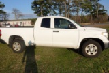 #3501 2015 TOYOTA TUNDRA 106926 MILES EXT CAB 4 DOOR AM FM DISC A/C BLUETOO