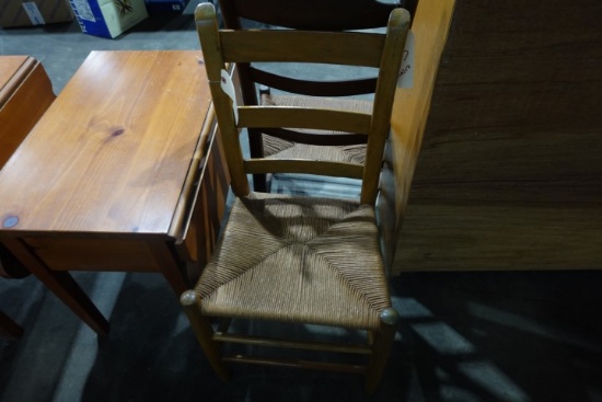 TWO RUSH BOTTOM SIDE CHAIRS