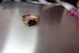 14 KT GOLD RING WITH RUBY STONE SIZE 10 2.4 DWT