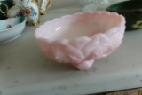 7 INCH FOOTED FENTON BOWL