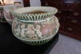 ROSEVILLE DONATELLO SPITTOON