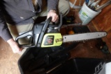 POULAN GAS POWERED CHAIN SAW WOOD SHARK 16