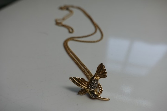 14 KT YELLOW GOLD HUMMINGBIRD NECKLACE APPROX 20" 3.6 DWT