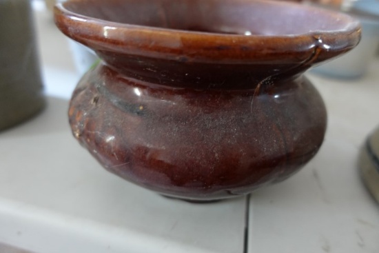MOLASIS WARE SPITTOON WITH GRAPE VINE PATTERN