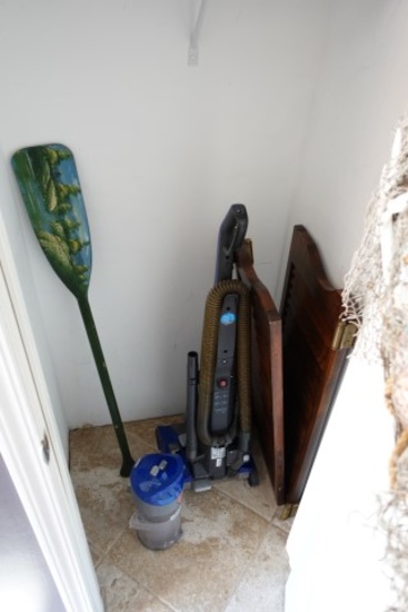 CONTENTS CLOSET VACUUM SWINGING DOORS HAND PAINTED CANOE PADDLE