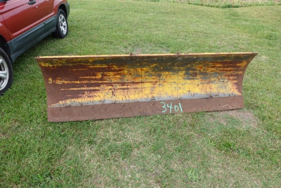 #3401 SNOW PLOW 7' WIDE MEYER MANUAL SWIVEL ADJUSTMENT