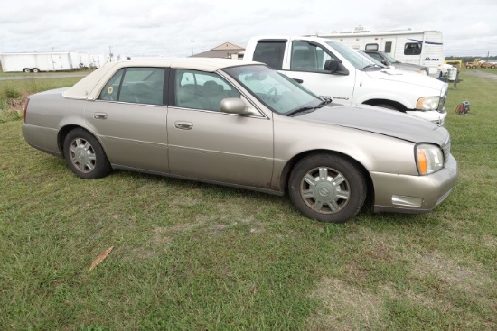 #1001 2004 CADILLAC DEVILLE 152824 MILES POWER DOORS AND WINDOWS AM FM CD P