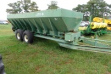 #2402 20' SPREADER SPREAD MASTER MODEL PT20 PTO DRIVEN MINOR RUST 1050 X 39