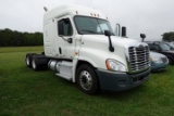 #6101 2012 FREIGHTLINER CASCADIA SLEEPER DD15 10 SP SHOWING 661997 MILES AF