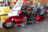 #301 1996 HONDA GOLDWING MOTORCYCLE 3097 MILES 1500 6 CYLINDER HARD SADDLE