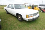 #4501 1990 FORD CROWN VIC LDT 79430 MILES SHOWING LEATHER INTERIOR TORN EXT