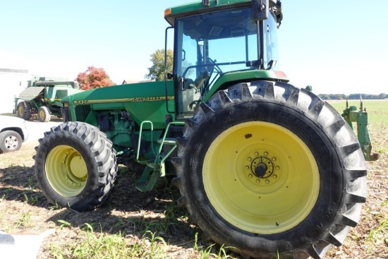 JOHN DEERE 8400 9070 HRS 4 WD FULL CAB ALL GLASS GOOD AC HEAT RADIO DUAL RE