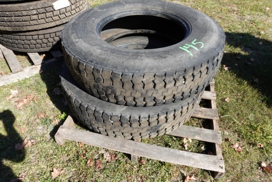 2 DUNLOP SP 431 TIRES 11R225 GOOD CONDITION