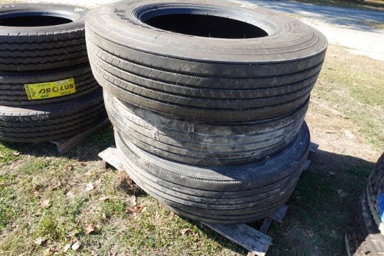 4 LIGHTLY USED ROADXST 355 R3 TIRES 11R24.5