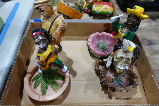 COLLECTION OF JAMAICAN ASHTRAYS AND FIGURINES