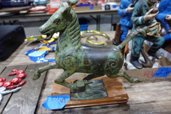 BRONZE HORSE SCULPTURE ON PLAQUE