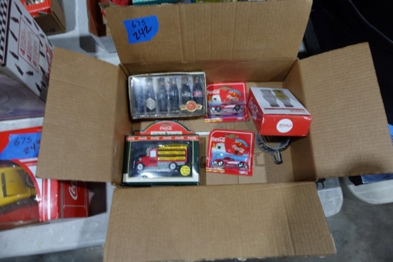 BOX COCA COLA COLLECTIBLES INCLUDING TRUCKS MINIATURE COKE BOTTLES MATCH BO