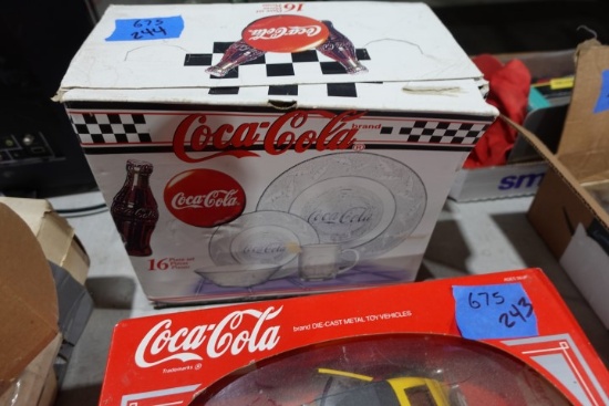 16 PC COCA COLA CHINA SET IN BOX