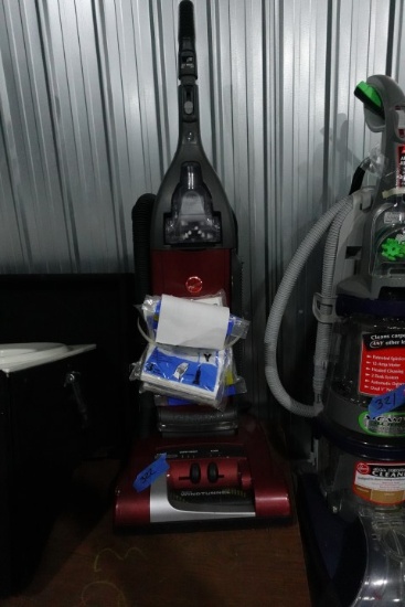 HOOVER VACUUM