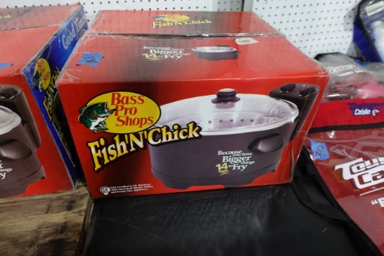 BASS PRO FISH N CHICK DEEP FRYER NEW IN BOX 14 QT