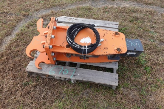 #6707 EXCAVATOR CONCRETE HAMMER TMG INDUSTRIAL TWO NEW HOSES