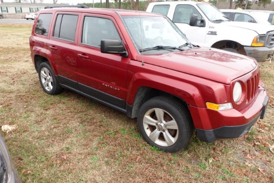 #2605 2014 JEEP PATRIOT 196876 MILES POWER DOORS WINDOWS AM FM RADIO CLOT S